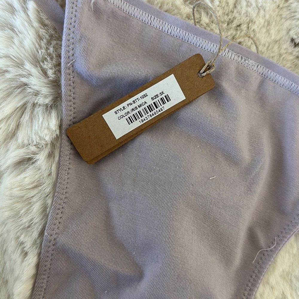 SKIMS T-String Thong Iris Mica Size 3X - Picture 3 of 5